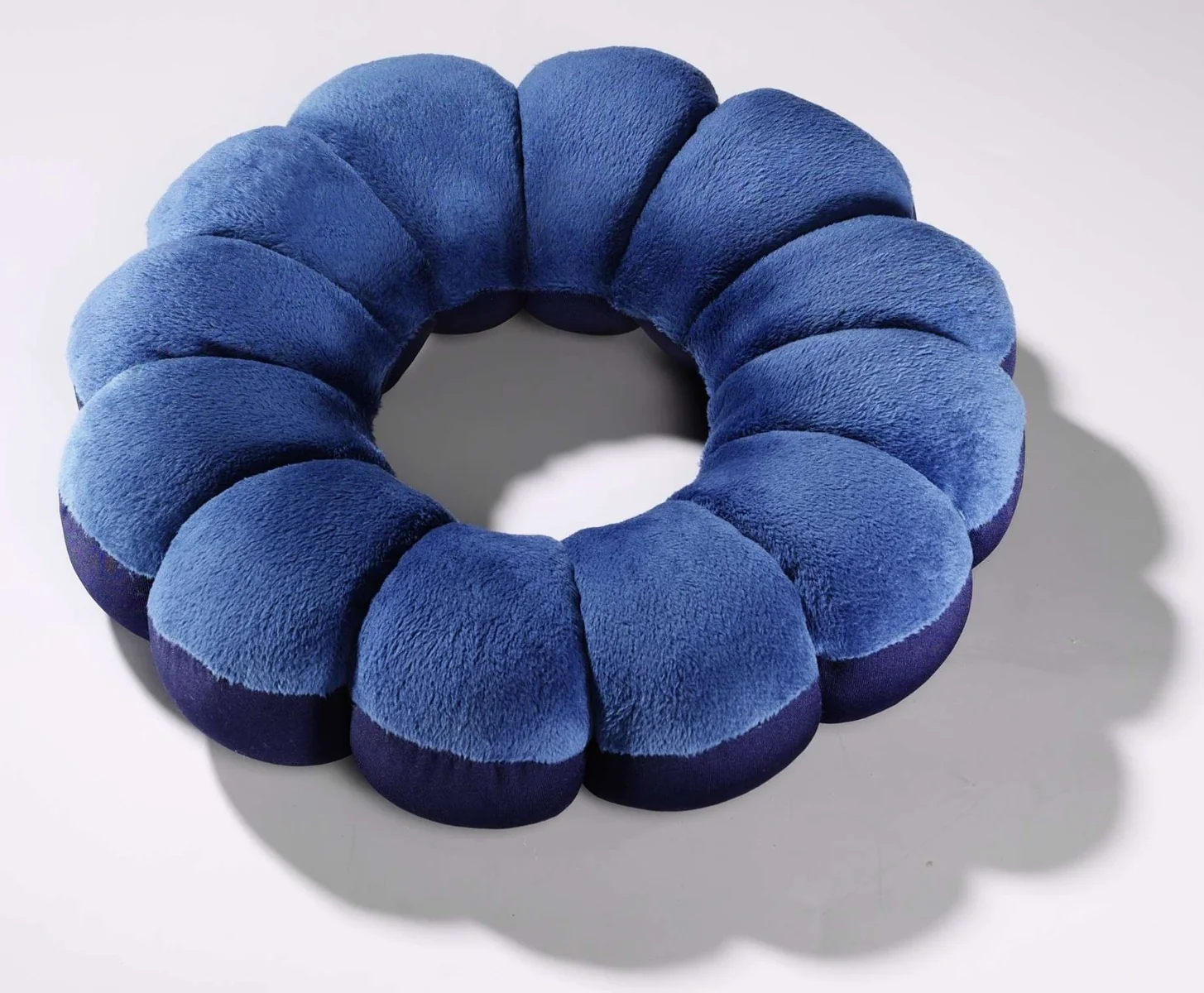 Modom Multifunkční polštář Flower Ø 33 cm