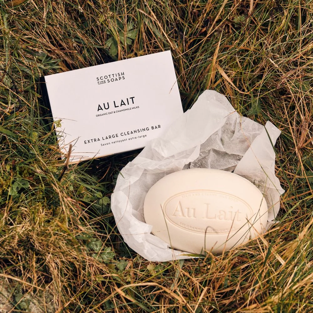 Scottish Fine Soaps Au Lait Tuhé mýdlo 300 g