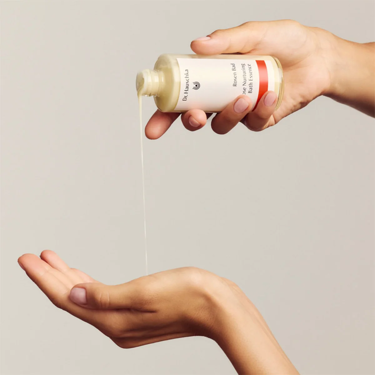 Dr.Hauschka Pečující koupelová esence 100 ml