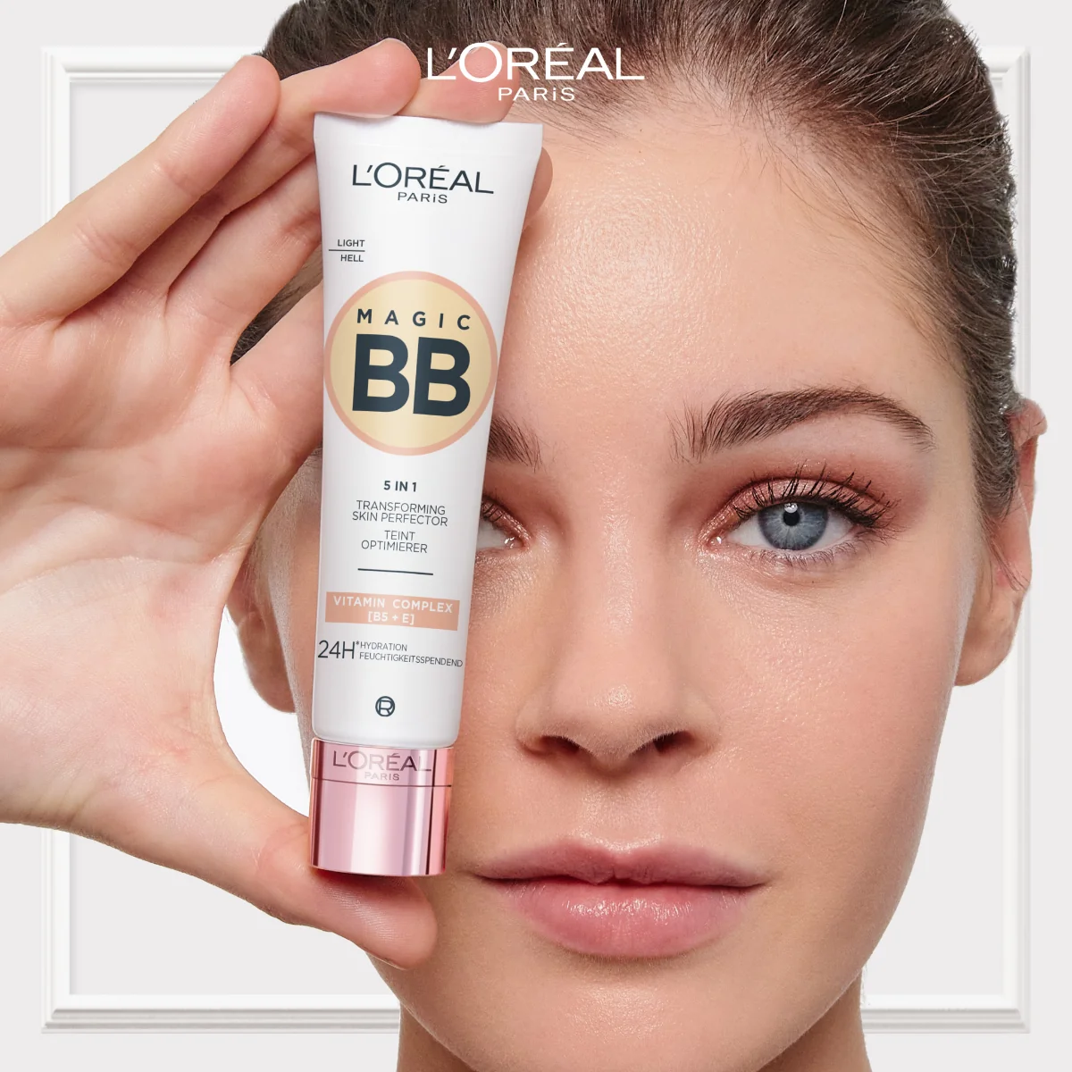 Loréal Paris Wake Up & Glow C´est Magic 02 light BB krém 30 ml