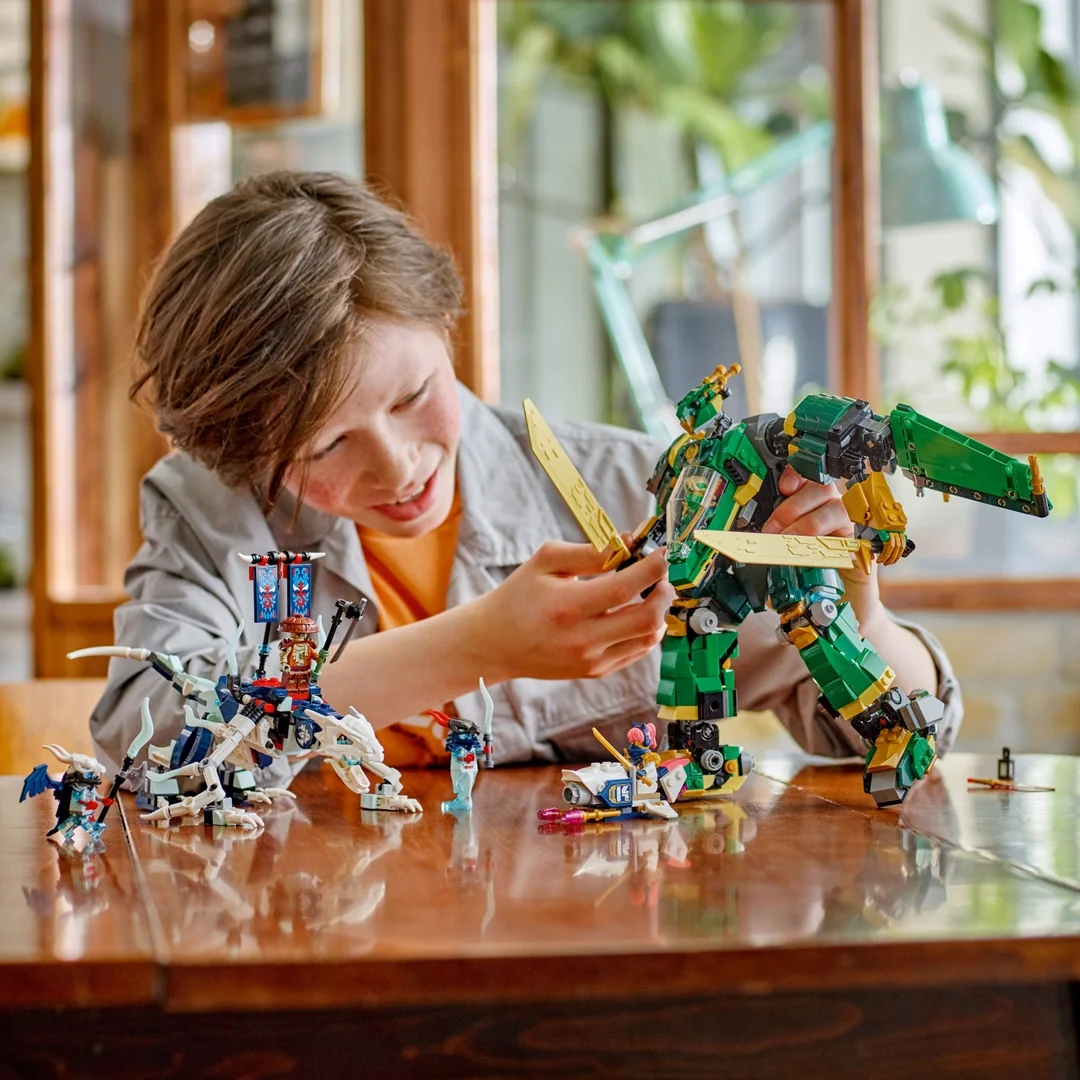 LEGO® NINJAGO® 71845 Lloydův tryskáčový robot