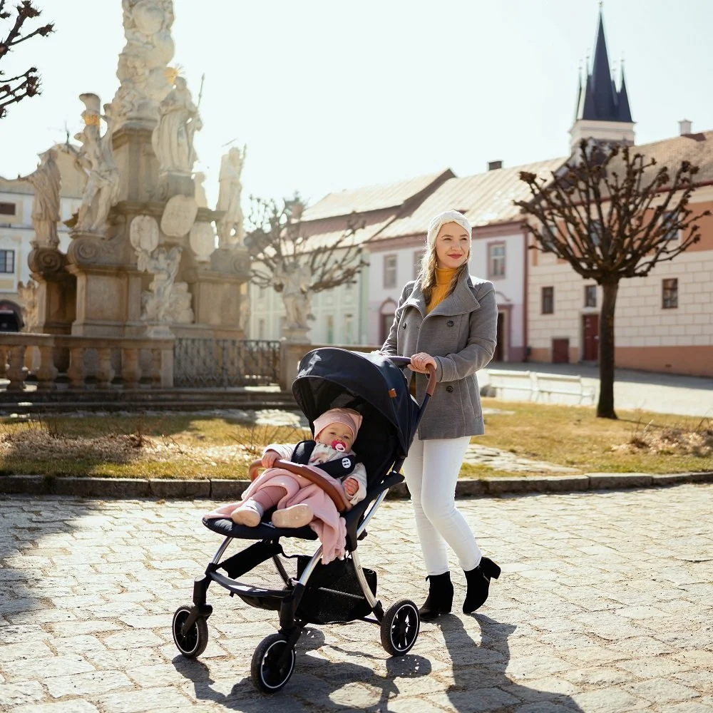 Petite&Mars Kočárek sportovní Cross Anthracite Blue