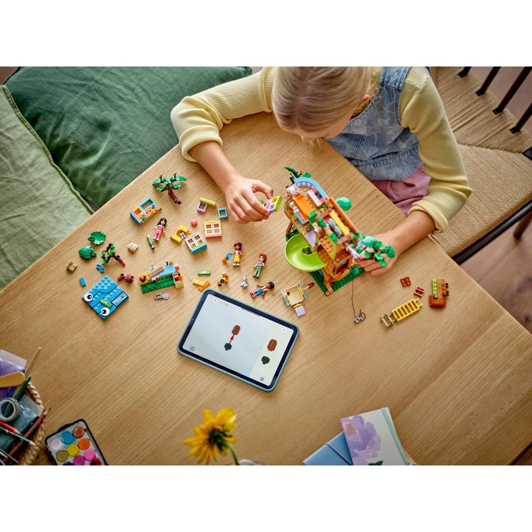 LEGO® Friends 42652 Dům přátelství na stromě