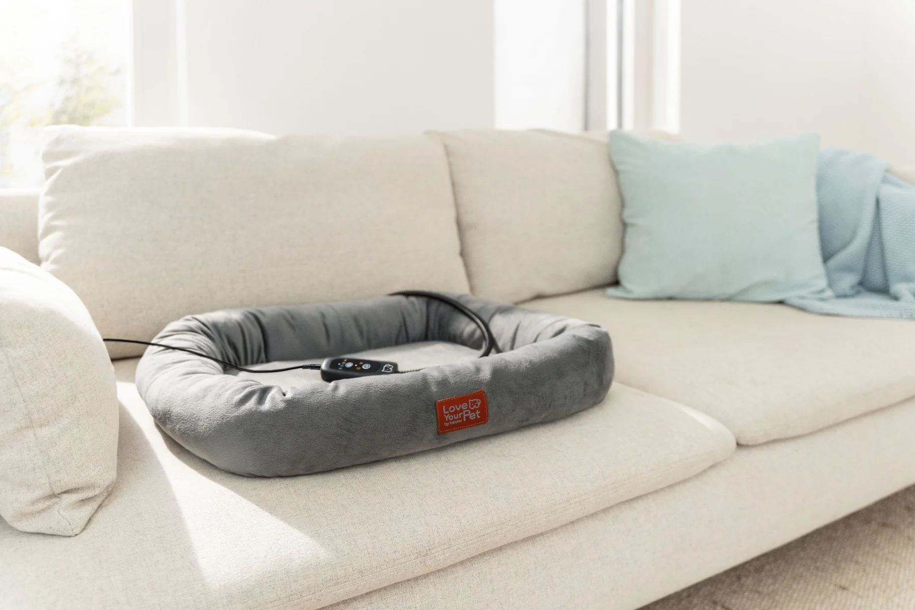 Beurer PET program Vyhřívaný pelíšek PP250 Kira 58 x 50 x 10 cm šedý