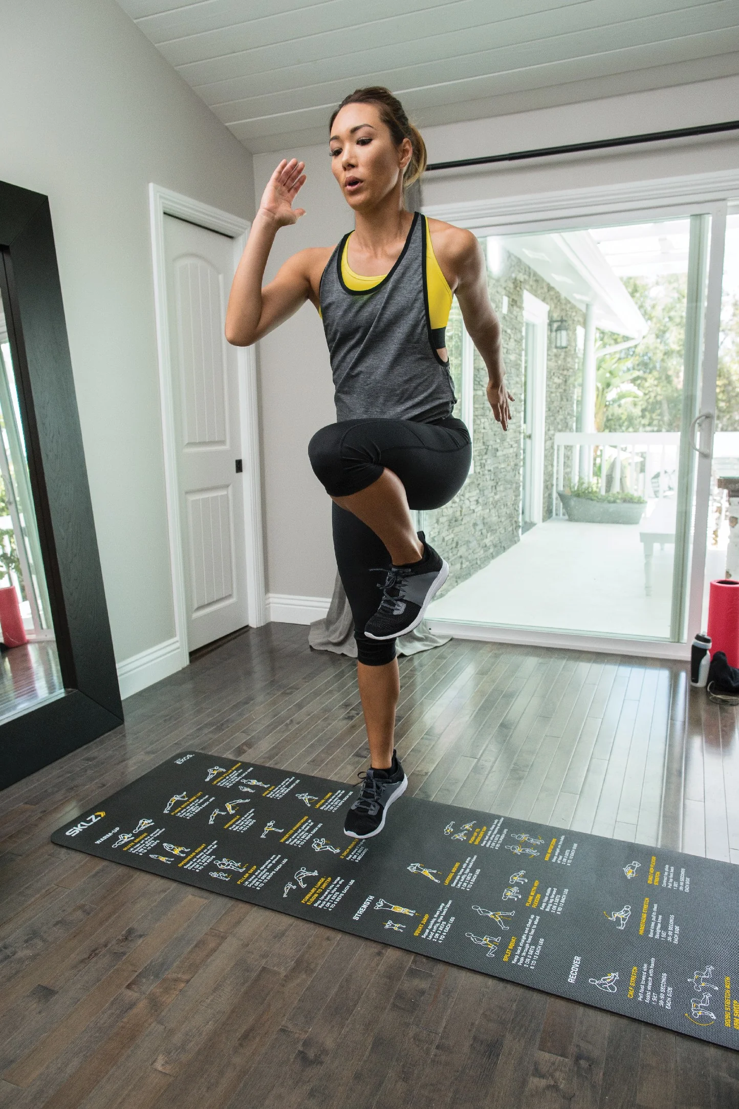 SKLZ Trainer Mat, cvičební podložka 183 cm x 61 cm x 0,5 cm
