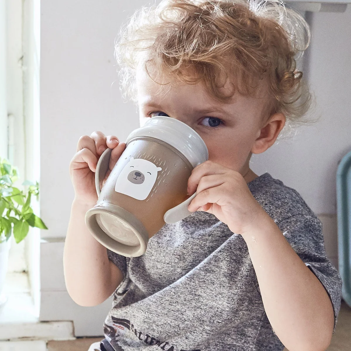 LOVI Junior Buddy Bear 360° 250 ml hrníček s úchyty 1 ks