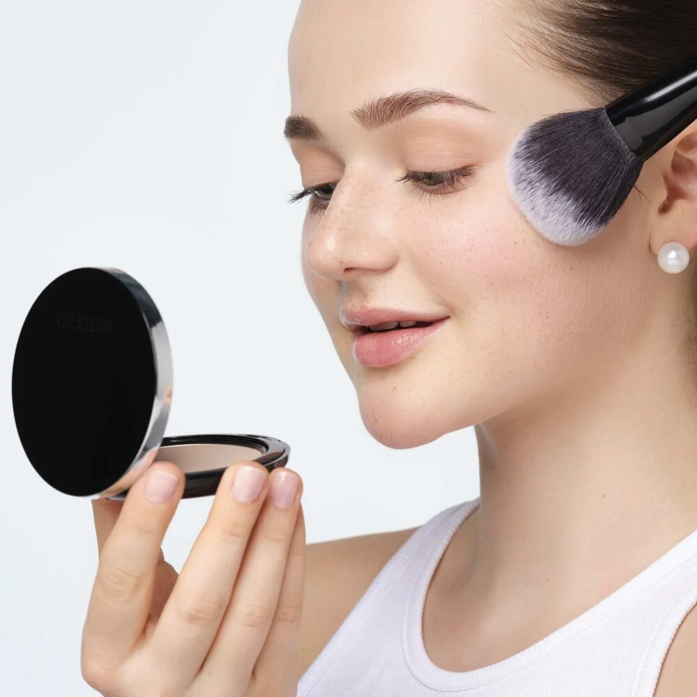 ARTDECO High Definition Compact Powder odstín 3 soft cream kompaktní pudr 10 g