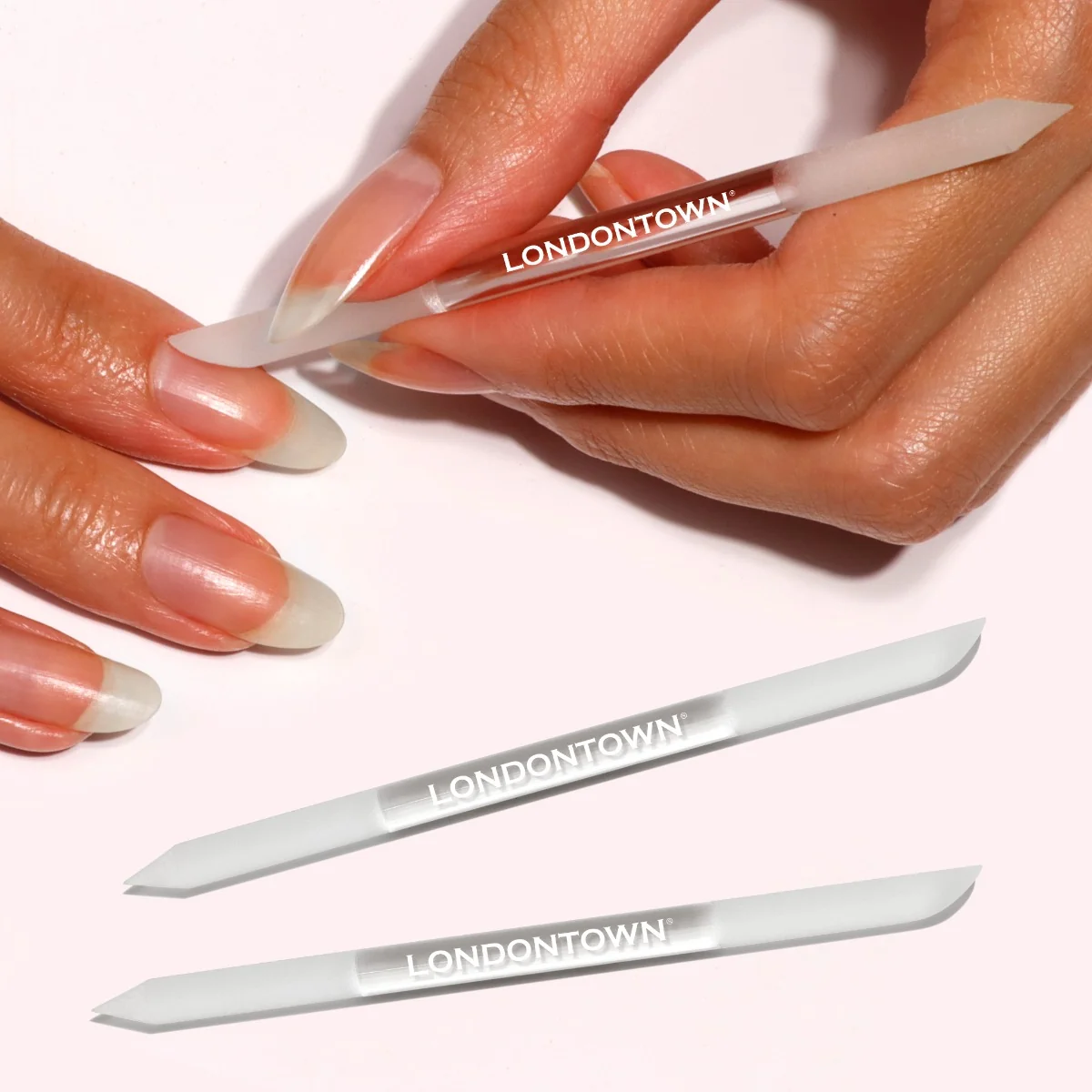 Londontown Glass Cuticle Pusher skleněný zatlačovač kůžiček 1 ks