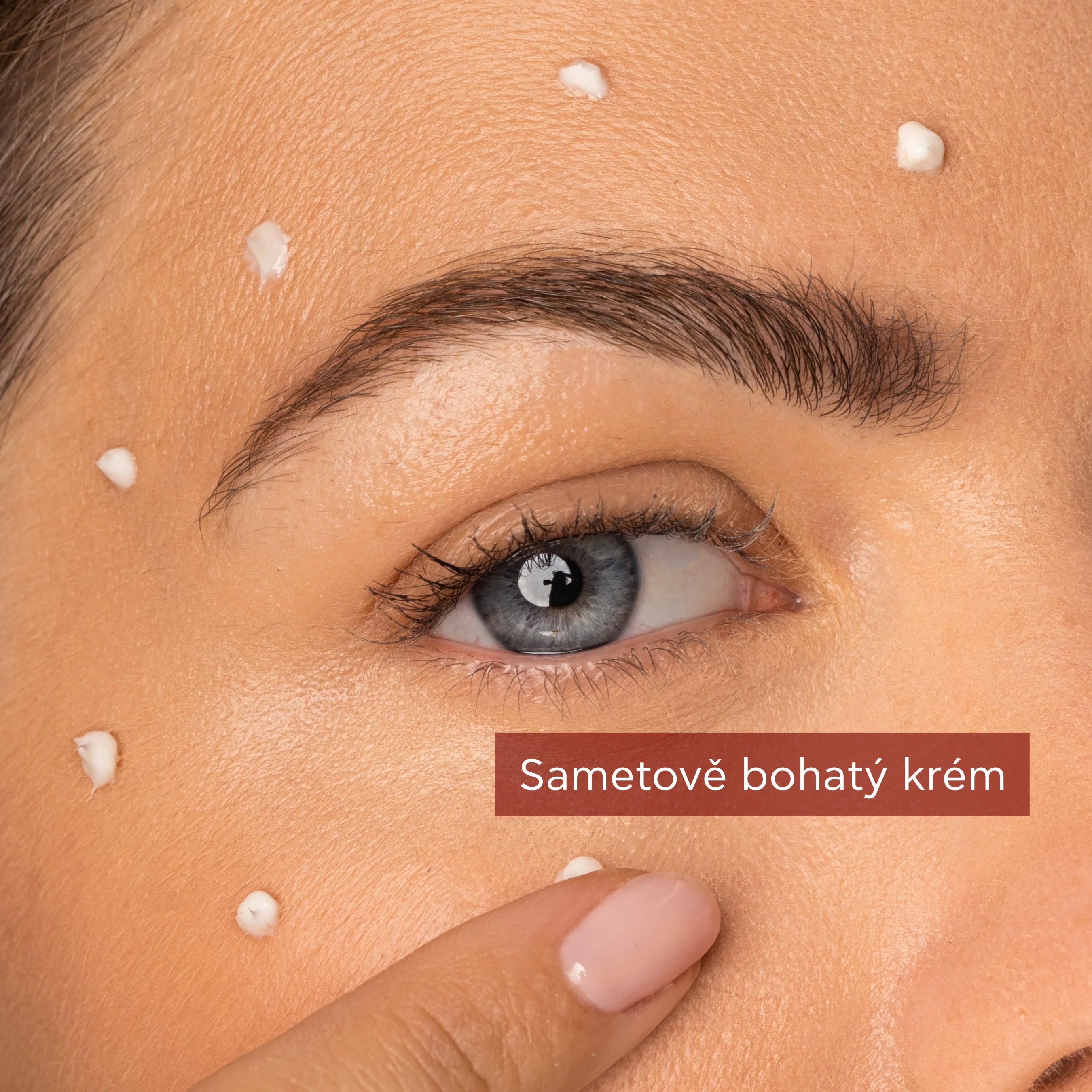 APIVITA BeeVine Elixir Lift Eye and Lip Cream krém na oči a rty proti vráskám 15 ml