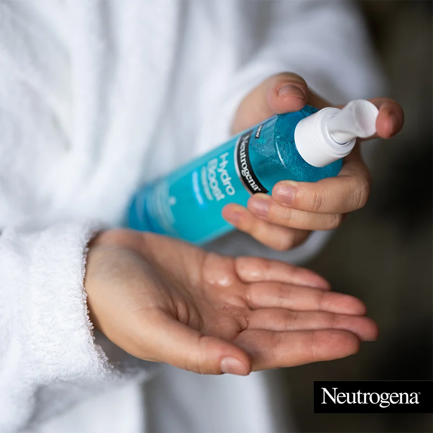 Neutrogena Hydro Boost Čisticí gel 200 ml