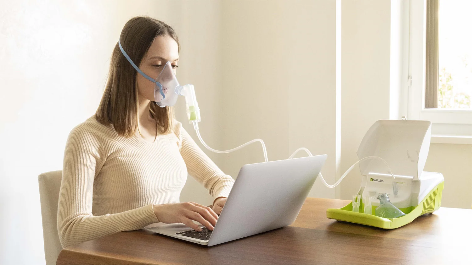 Norditalia Kompresorový inhalátor Meganeb Plus