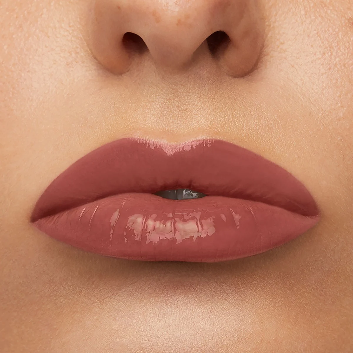 Maybelline SuperStay Vinyl Ink odstín 115 Peppy tekutá rtěnka 4,2 ml