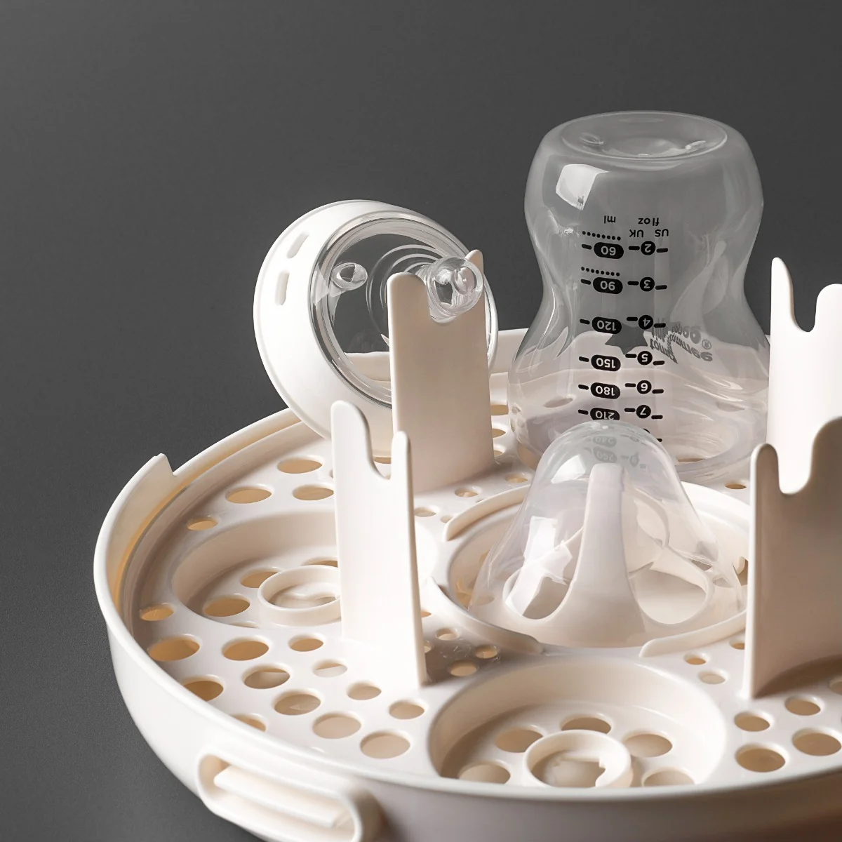 Tommee Tippee Parní Sterilizátor do mikrovlnné trouby