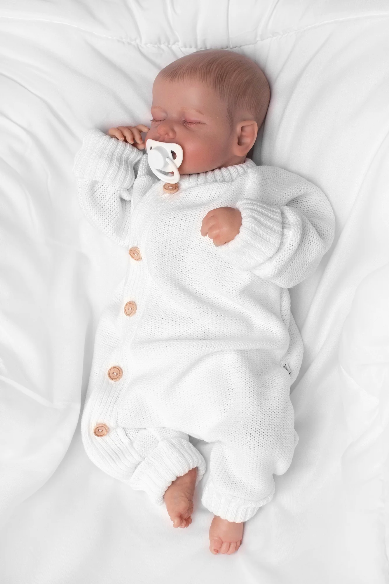 Baby Nellys Pletený overálek s knoflíčky zapínání bokem, Hand Made, bílý