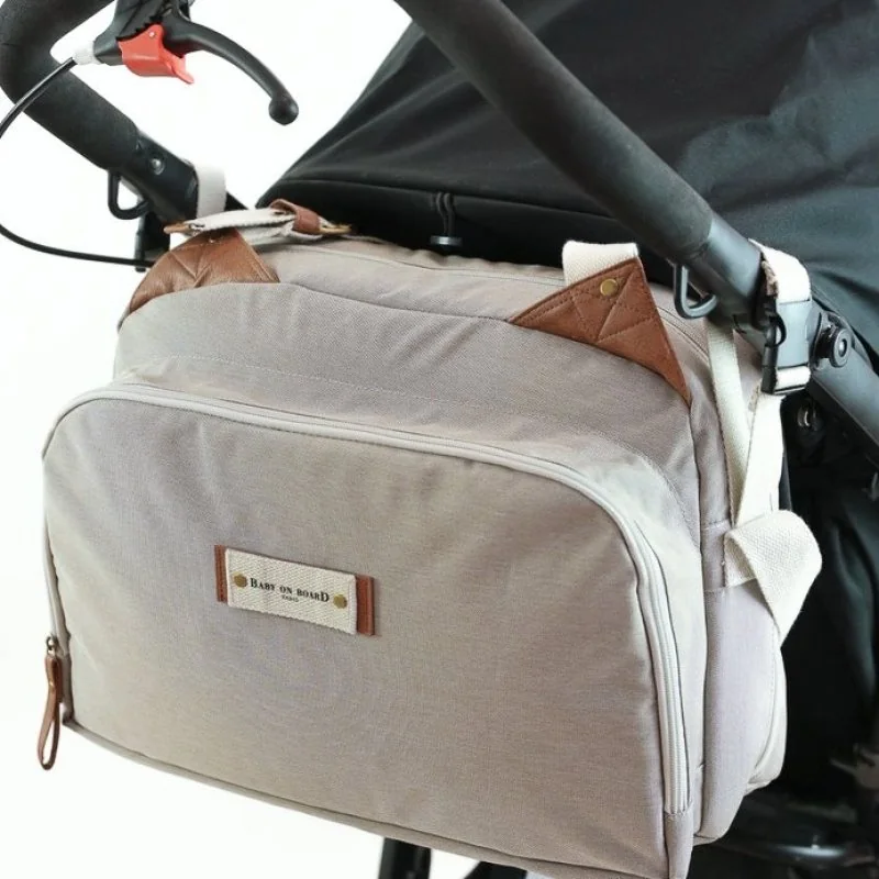 BABY ON BOARD přebalovací taška Titou Greige