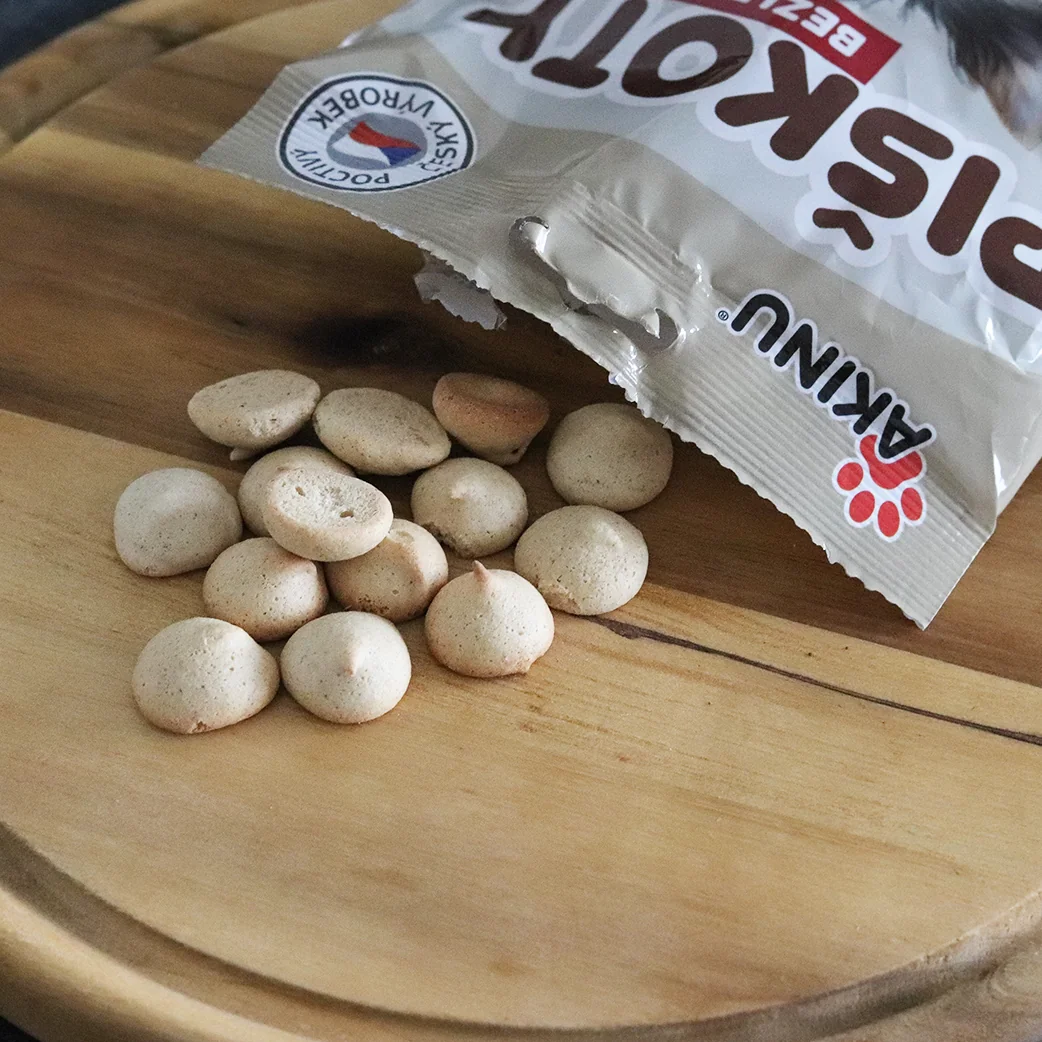 Akinu Bezlepkové Mini piškoty pamlsek pro psy 7 x 120 g