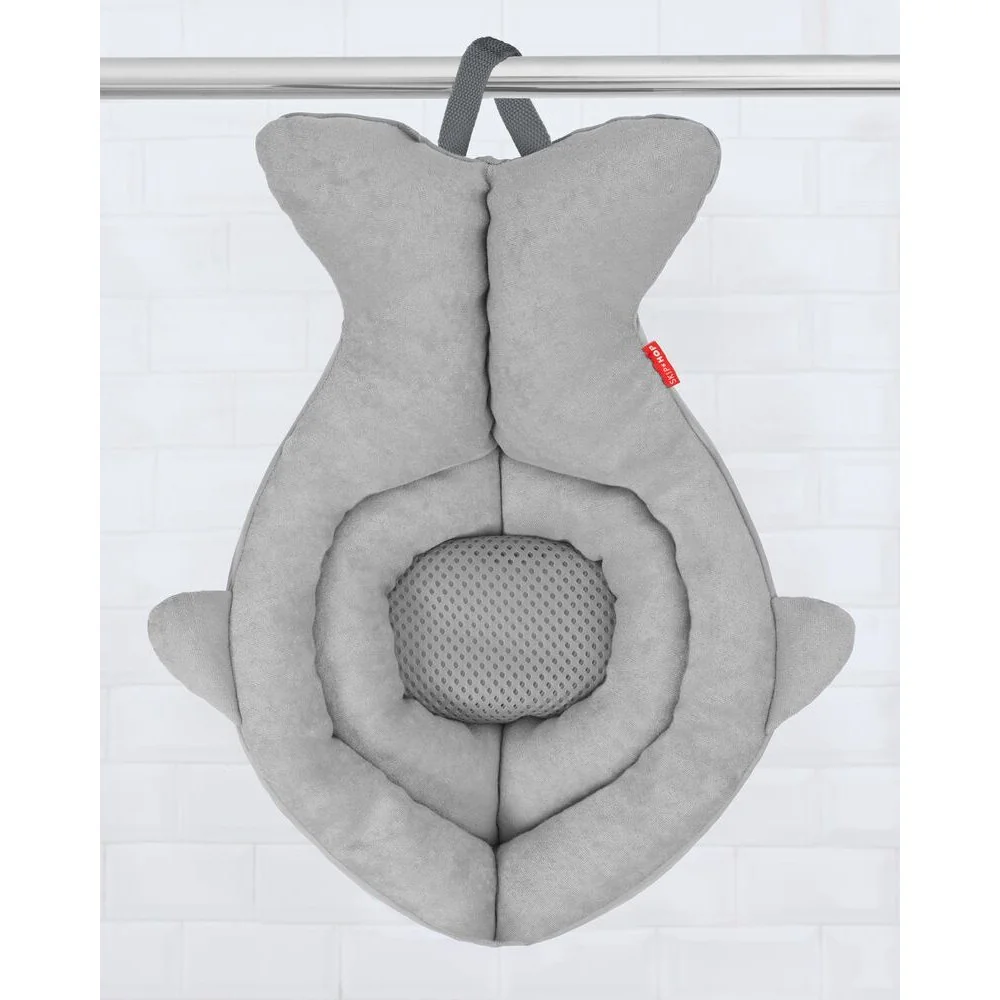 SKIP HOP Podložka do koupele froté Moby Grey 0-6m
