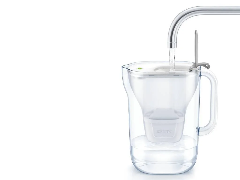 BRITA Style LED filtrační konvice 2,4 l šedá