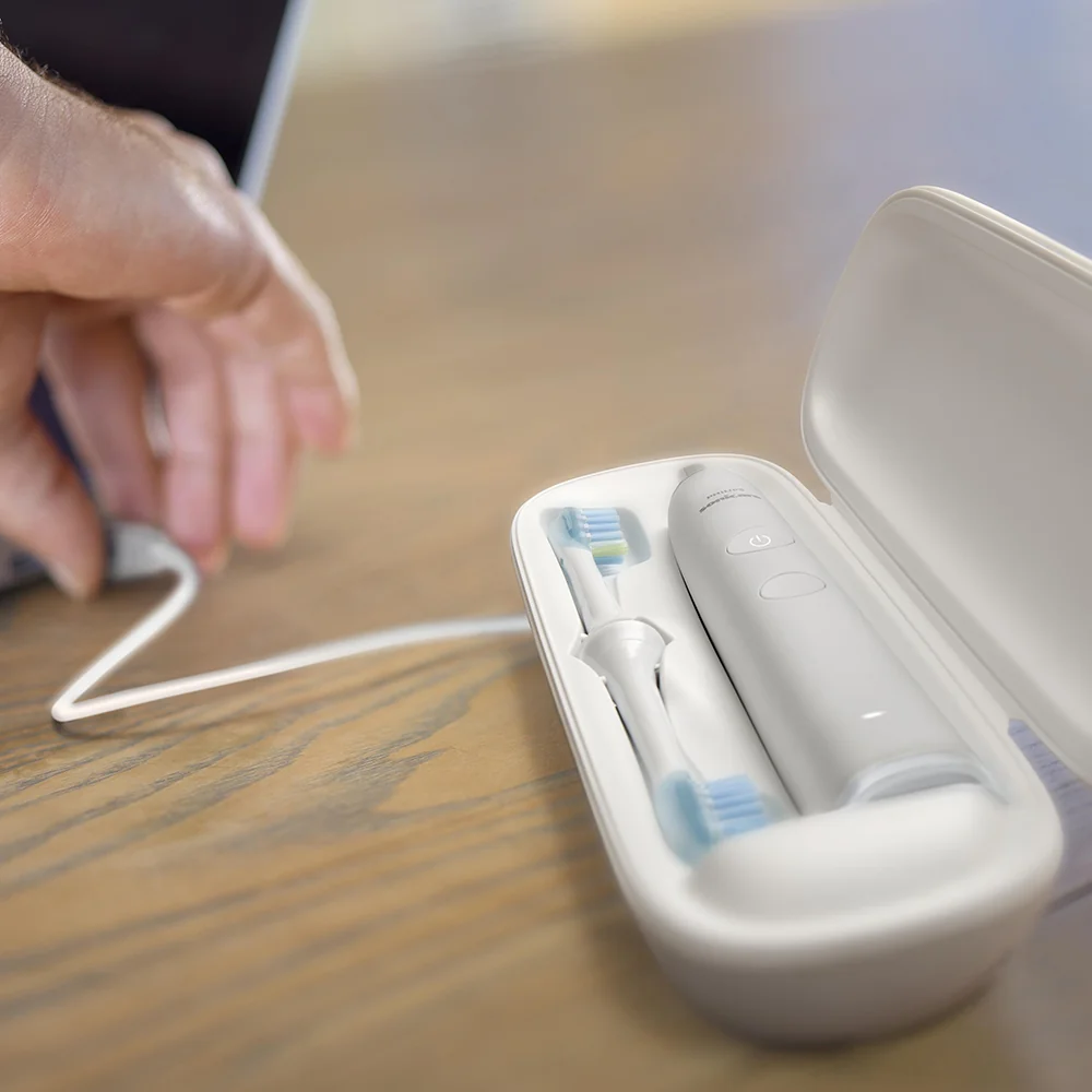 Philips Sonicare 9000 DiamondClean + PowerFlosser HX3886/41 sonický zubní kartáček + ústní sprcha 2 ks white