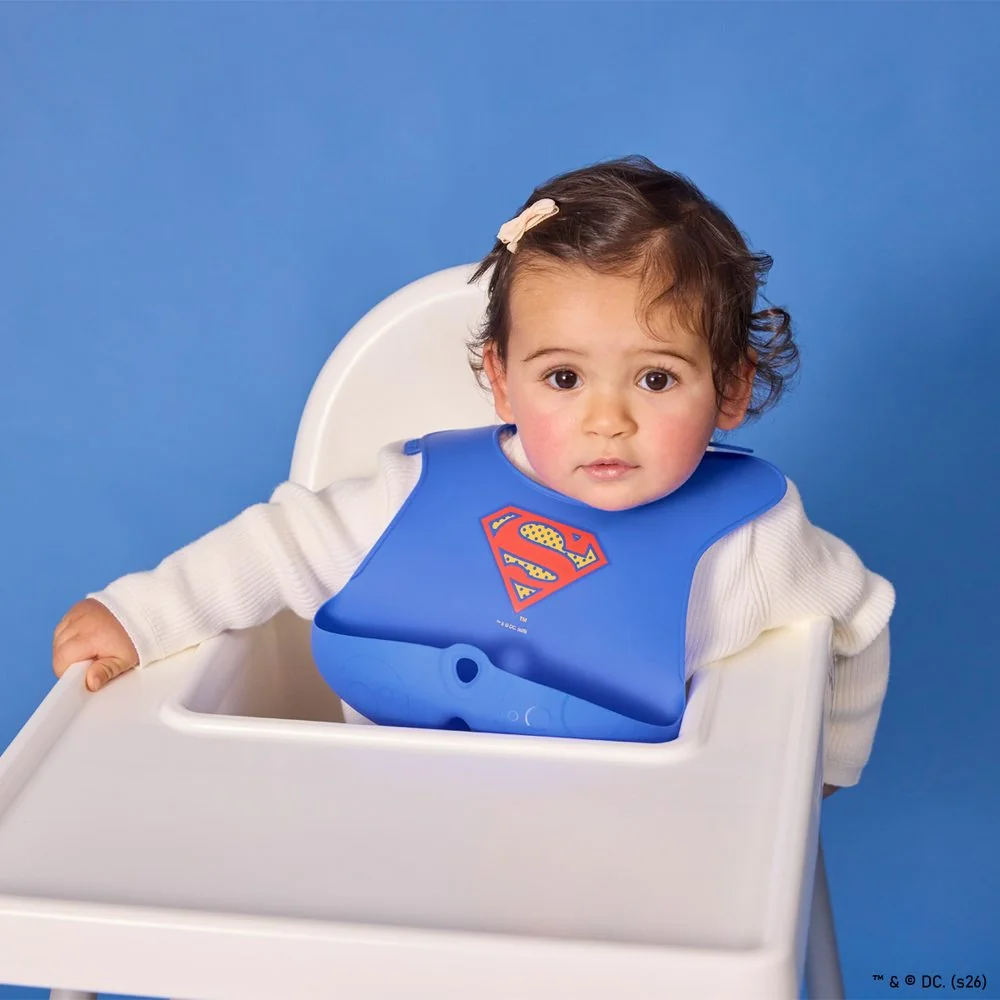 B.BOX Silikonový bryndák - Superman |