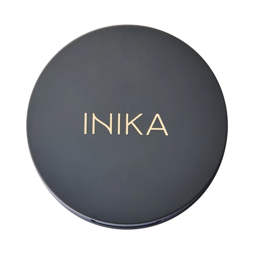 Inika Organic Přírodní zapečený minerální pudrový make-up Nurture 8 g