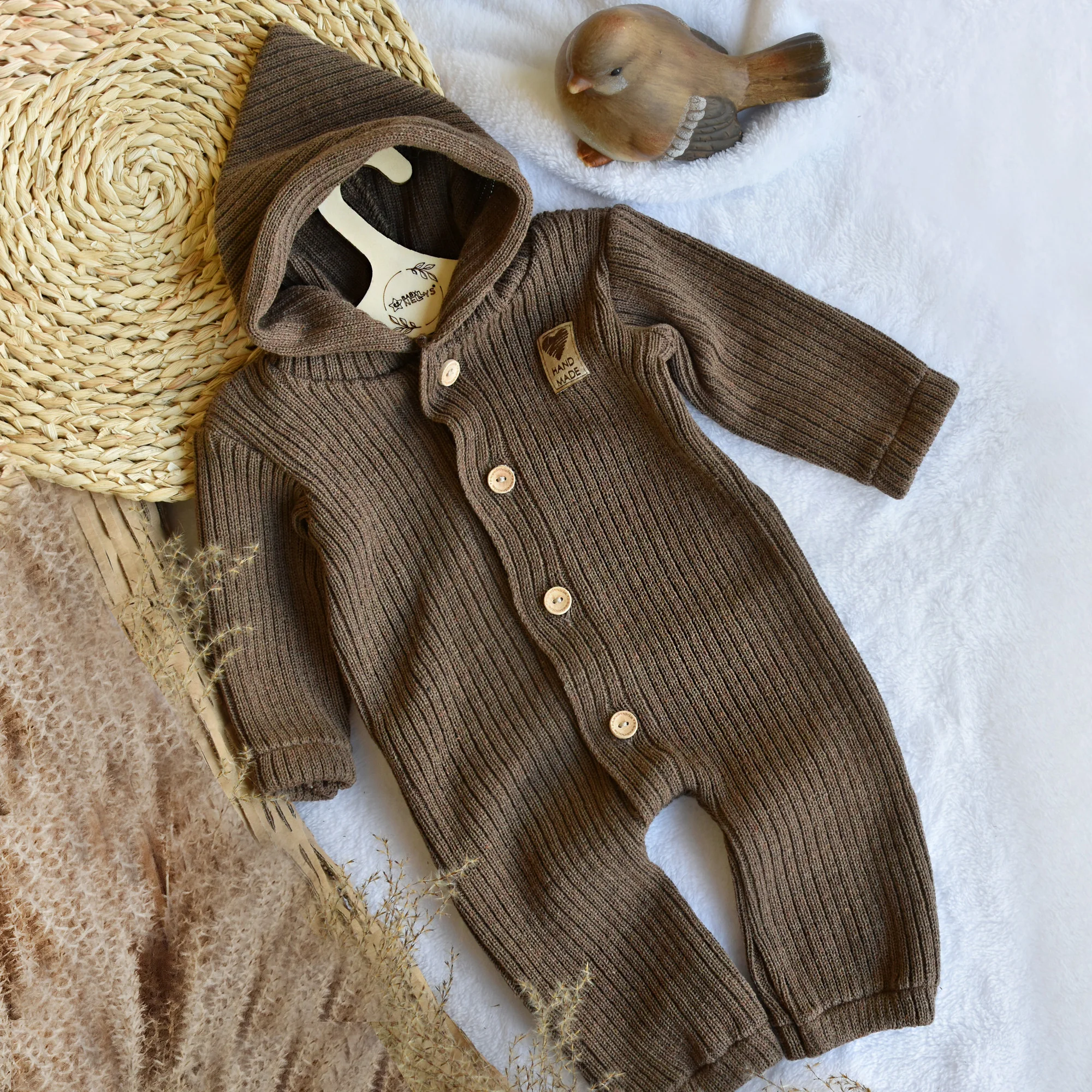 Baby Nellys Pletený overálek s kapucí a knoflíčky Hand Made, hnědý
