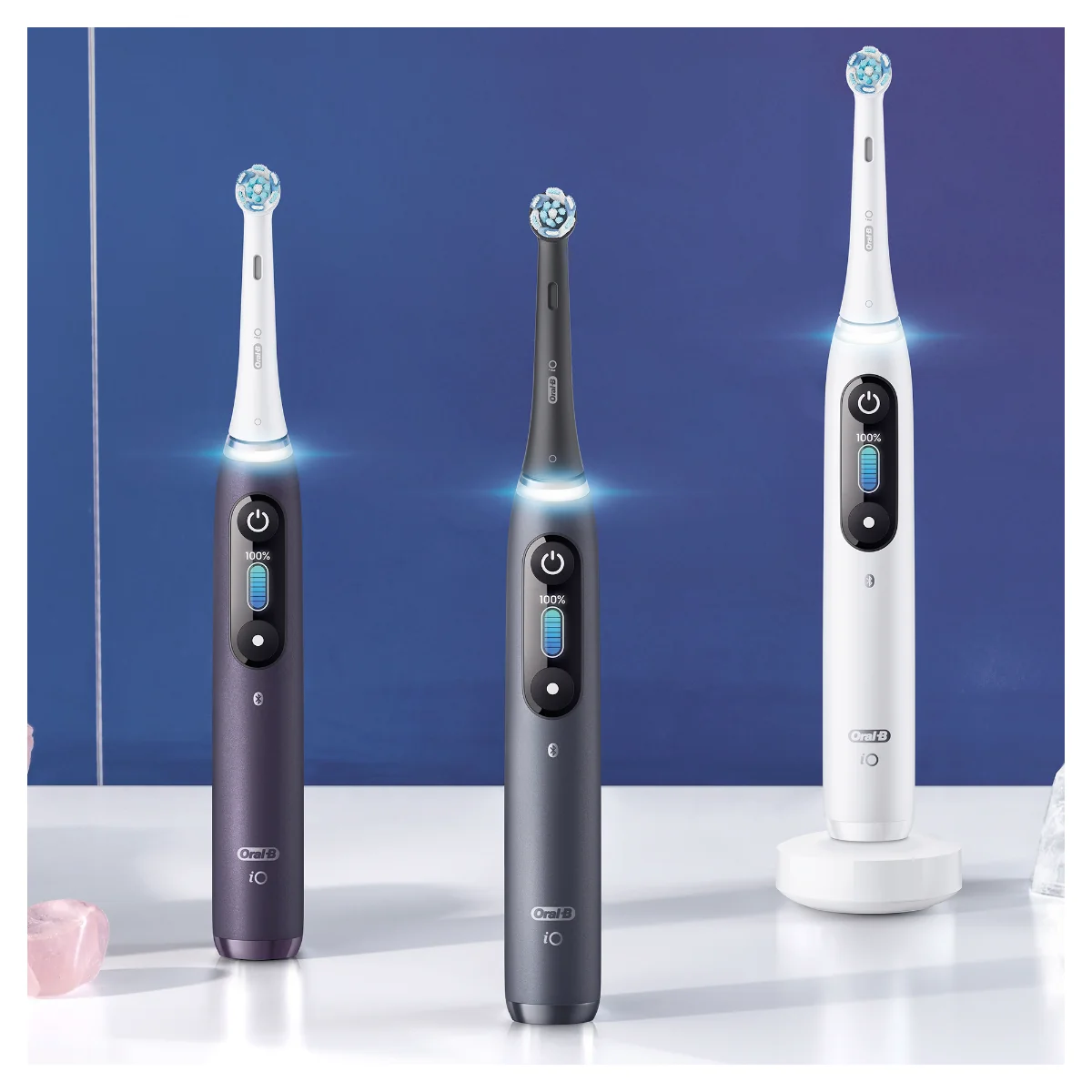 Oral-B iO8 Series Duo Black/White elektrický zubní kartáček 2 ks