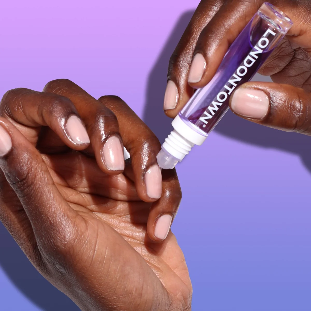 Londontown kur Nighttime Cuticle Quench Lavender olej na nehtovou kůžičku 6 ml
