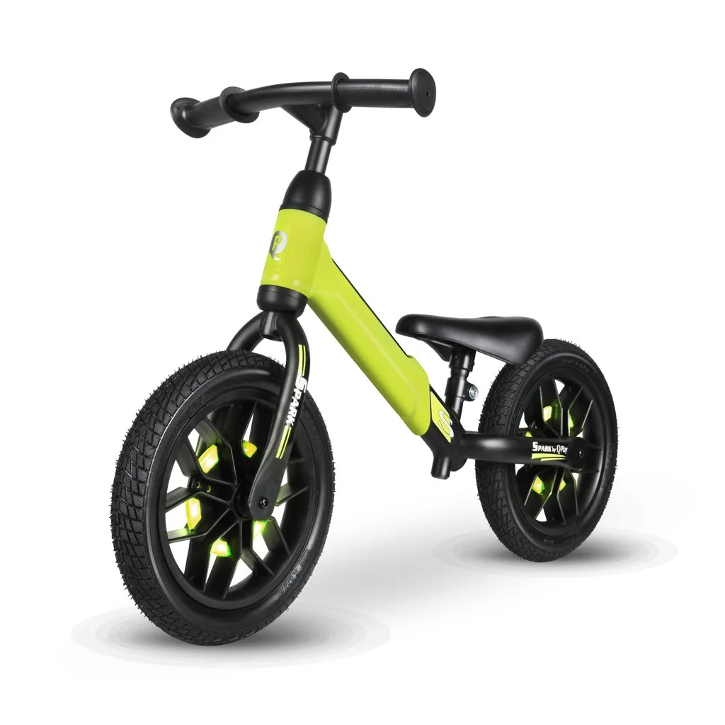 QPlay Odrážedlo Spark Green, věk 3-6 let, do  30 kg