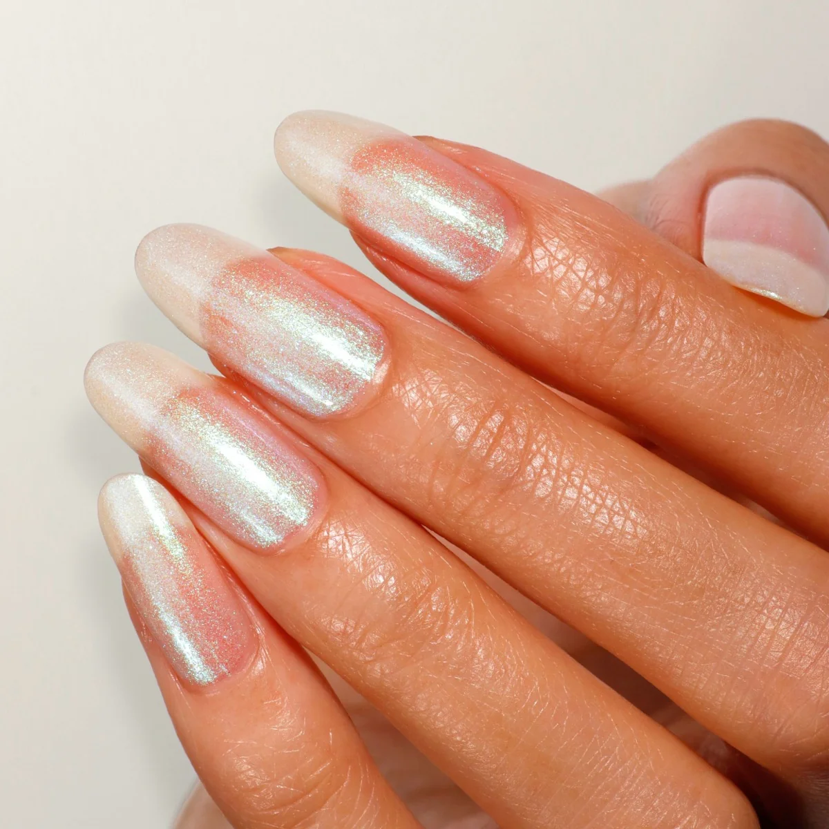 Londontown kur Shimmering Nail Highlighter Stardust lak a péče na nehty 12 ml