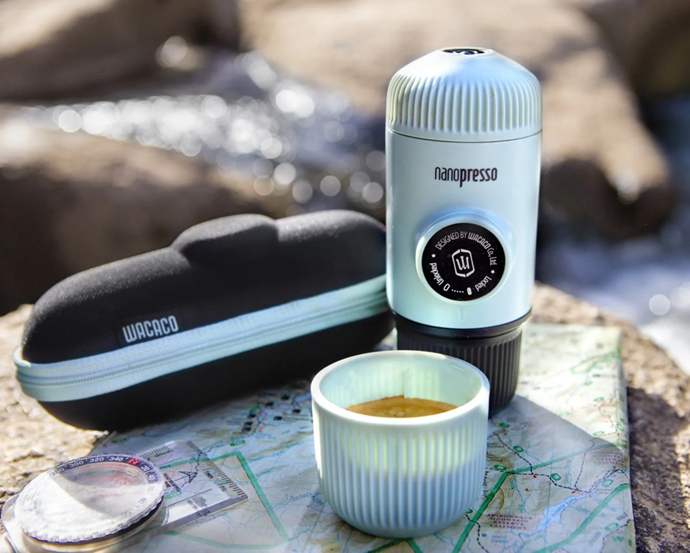Wacaco Nanopresso Arctic Blue + pevný obal Kávovar