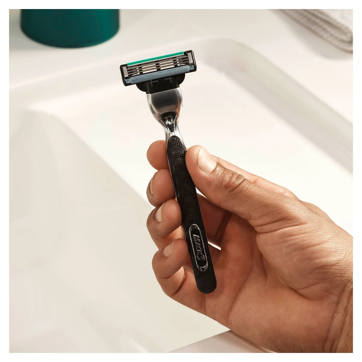 Gillette Mach3 Pánský holicí strojek 1 ks + náhradní hlavice Blue 3 ks