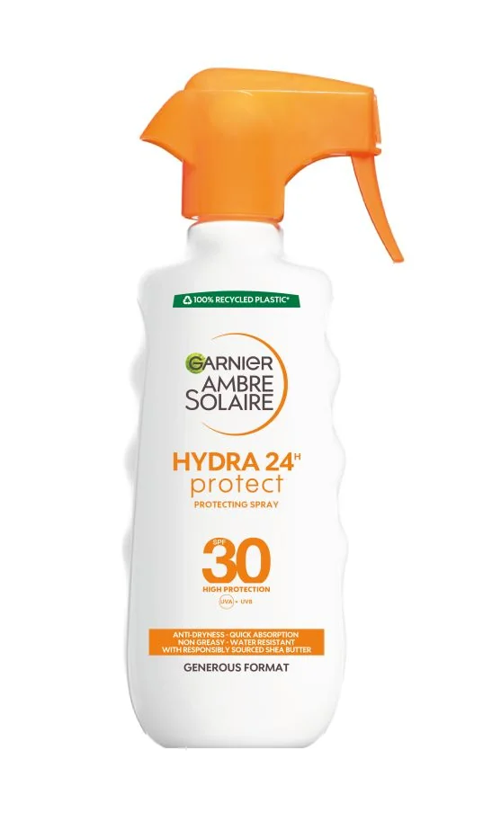 Garnier Ambre Solaire Classic Protection SPF30 sprej na opalování s vyšší ochranou 300 ml