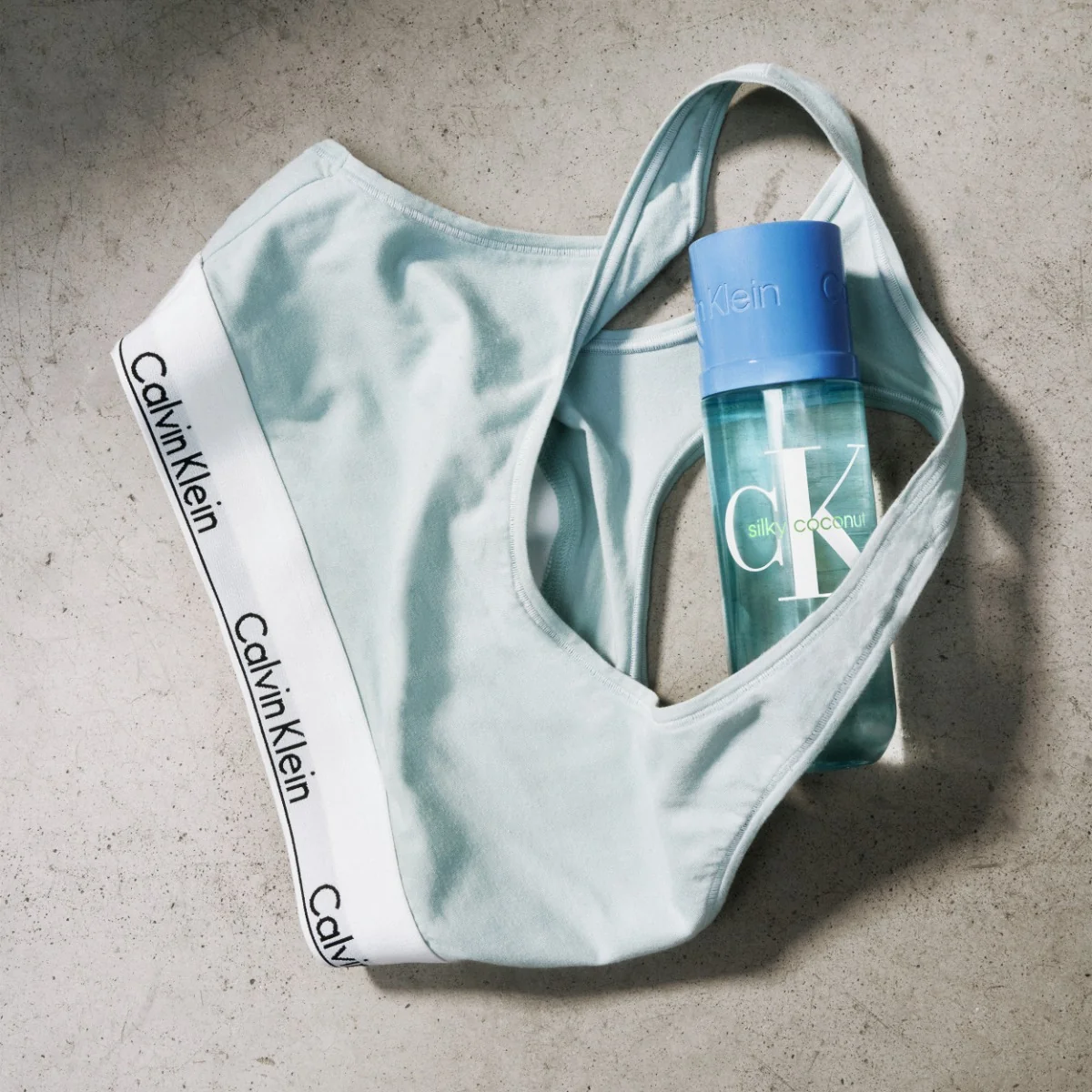 Calvin Klein Body Mist Silky Coconut parfémovaná mlha 100 ml