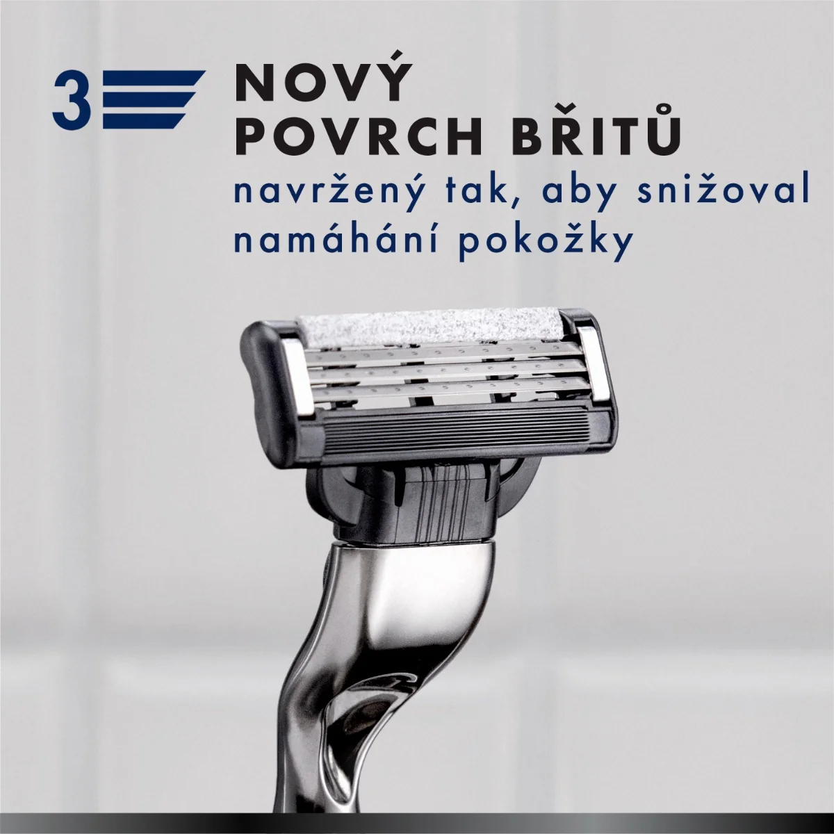 Gillette Xmass sada holicí strojek + 2 hlavice, ponožky a gel na holení 200 ml