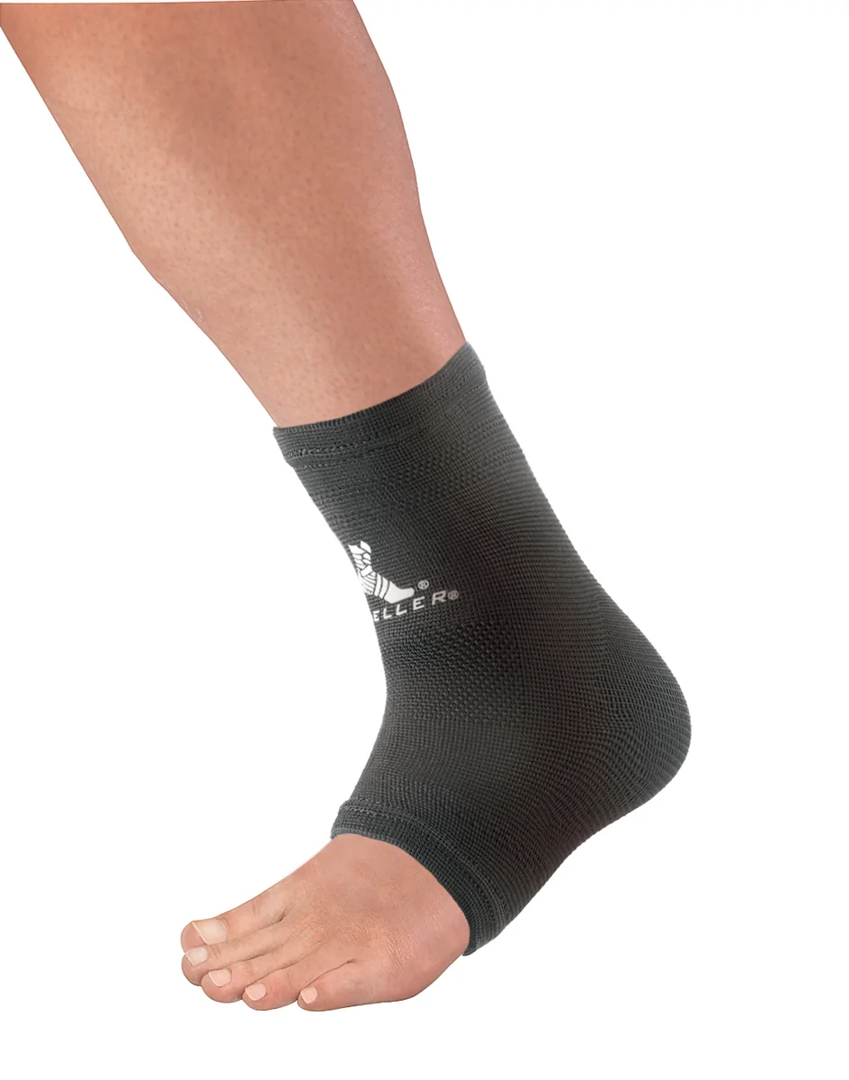 Mueller Elastic Ankle Support, bandáž na kotník, černá MD Velikost: M
