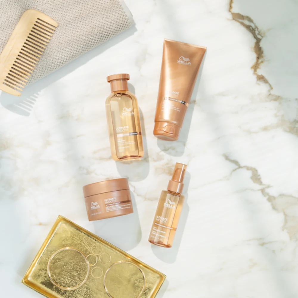 Wella Professionals Ultimate Smooth vyživující maska na vlasy 150 ml