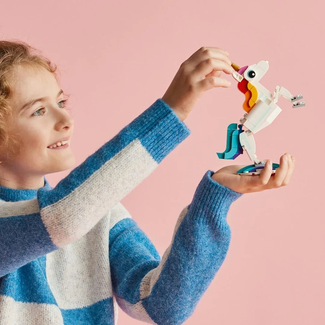 LEGO Creator 3 v 1 31140 Kouzelný jednorožec