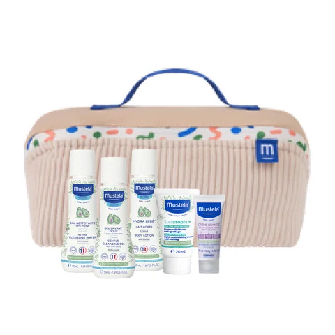 Mustela Newborn kosmetická taštička s produkty péče o miminko