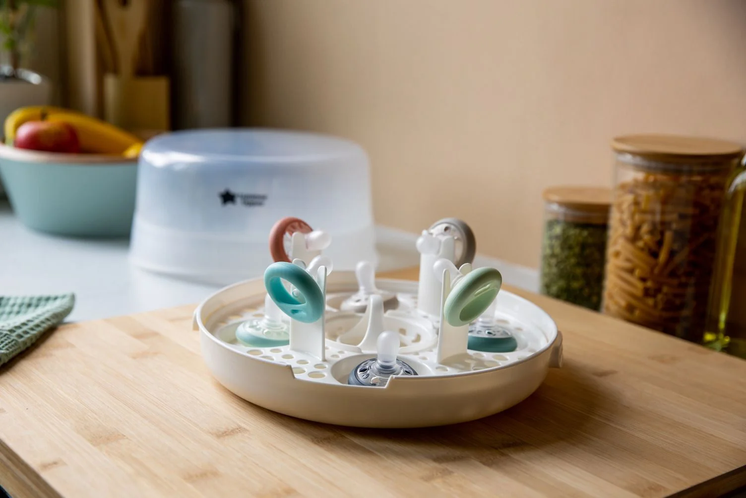 Tommee Tippee CTN Parní Sterilizátor do mikrovlnné trouby