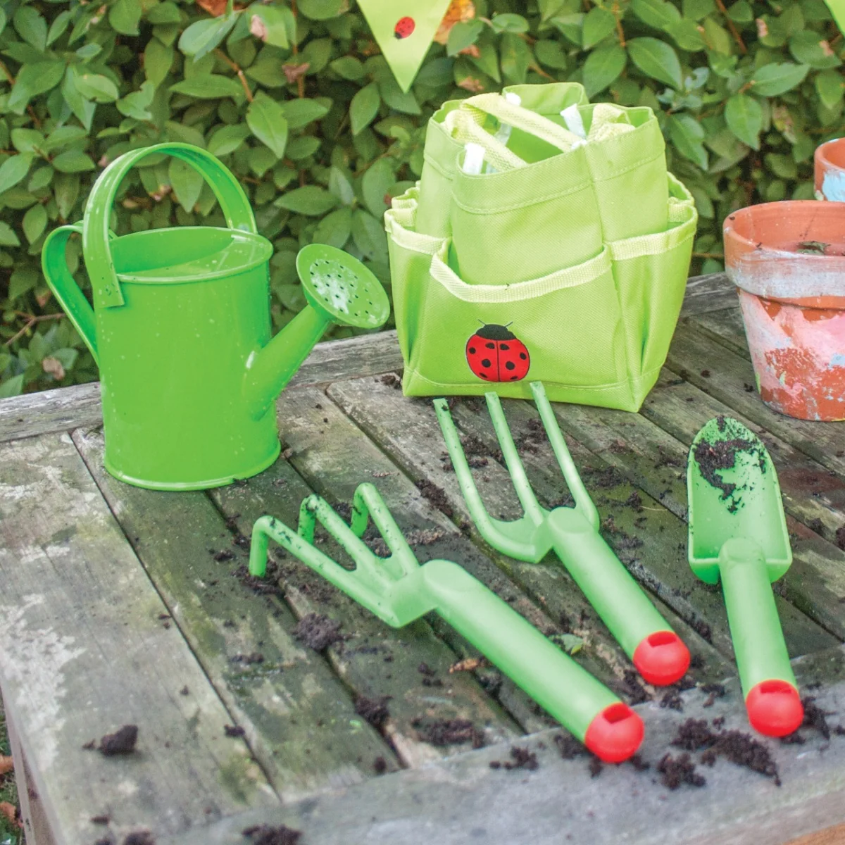 Bigjigs Toys Zahradní set nářadí plastový zelený 3ks 