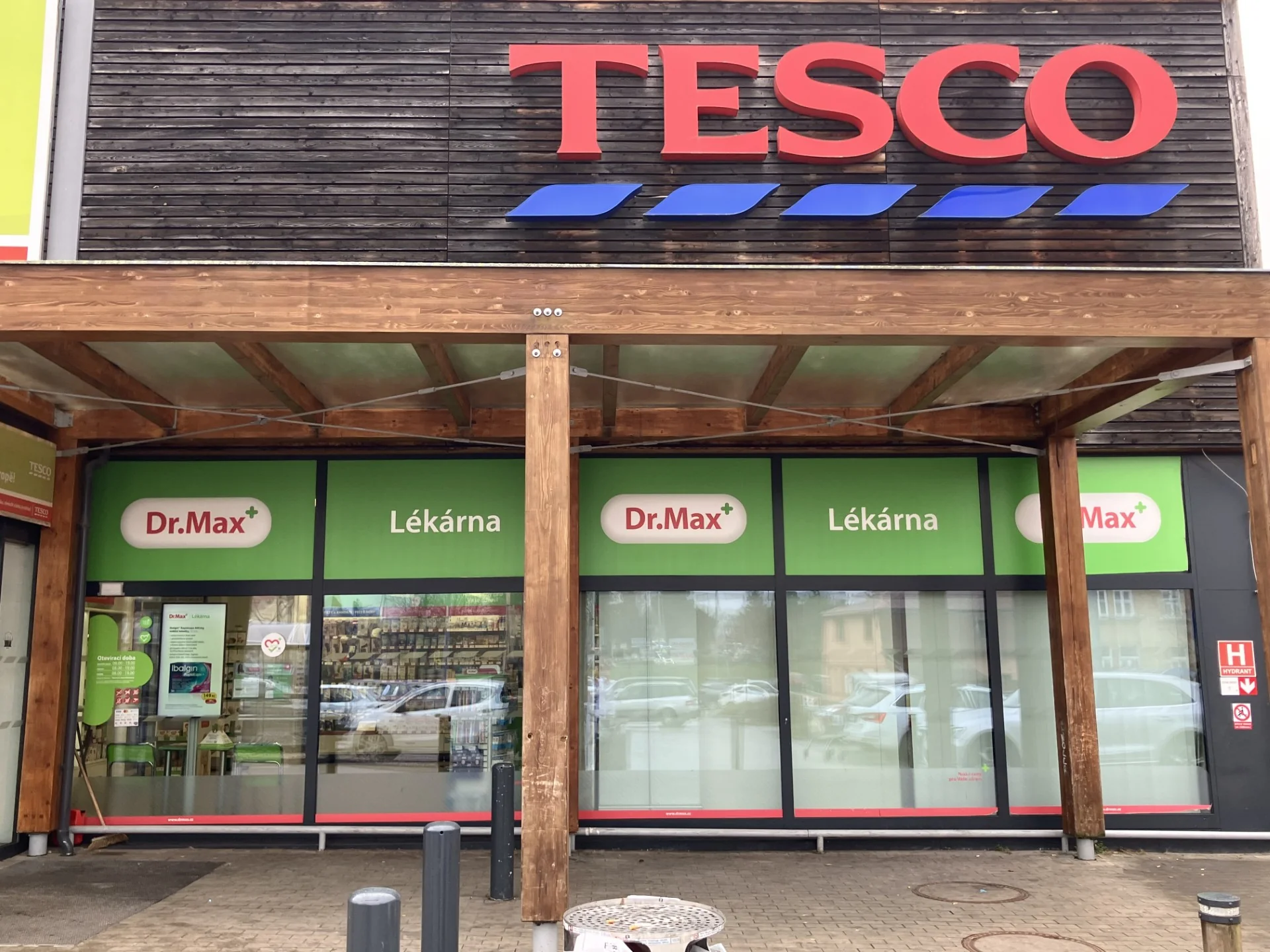 Husova 69, Jaroměř (Tesco)