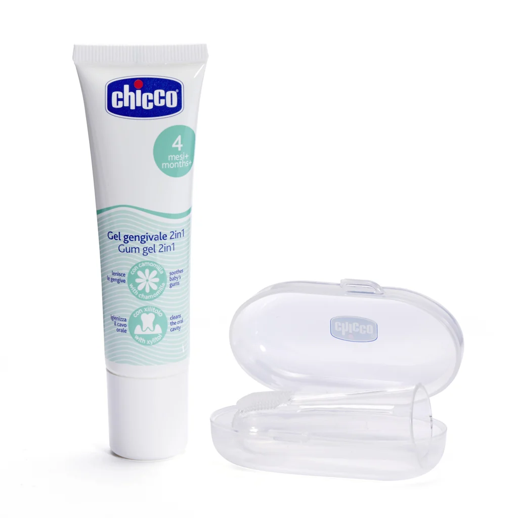 Chicco Zubní uklidňující gel + kartáček na prst s pouzdrem 4m+