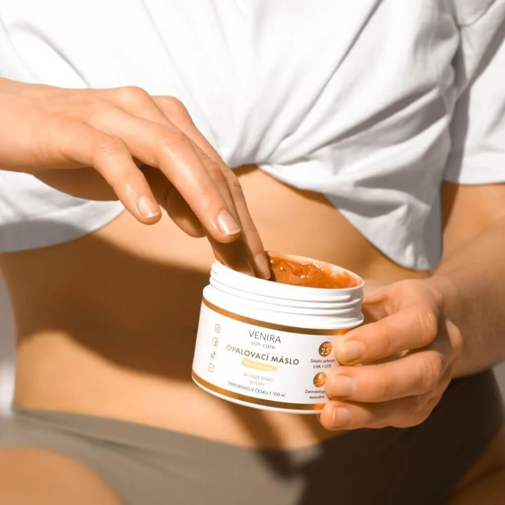 Venira Opalovací máslo bronze piňakoláda SPF25 100 ml
