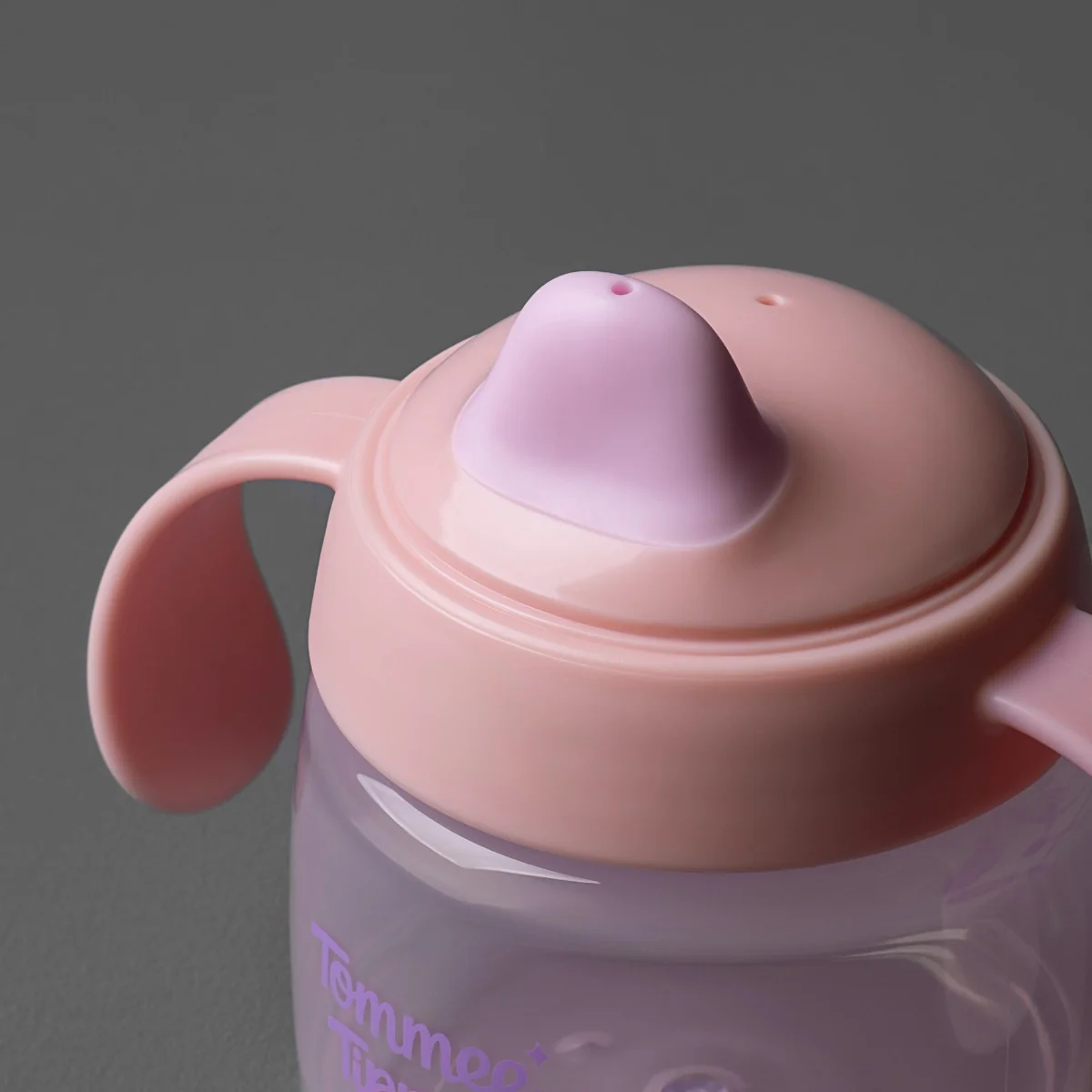 Tommee Tippee Startovací hrneček s hubičkou 4m+ 150 ml 1 ks více barev