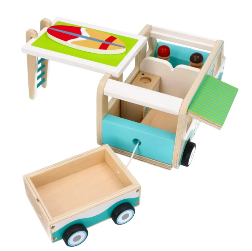 Adam Toys Dřevěnný autokaravan s přívěsem a příslušenstvím,