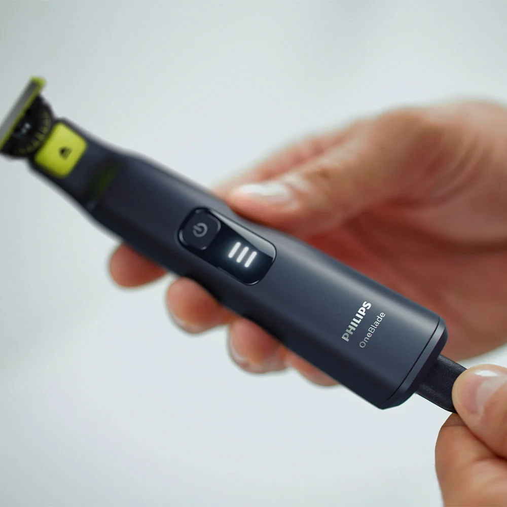 Philips OneBlade Pro 360 QP6542/15 zastřihovač na tvář a tělo