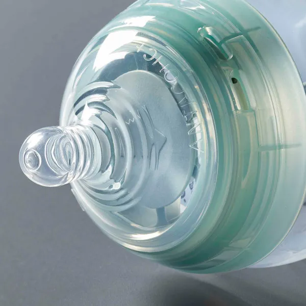 Tommee Tippee Advanced Anti-Colic Savička na lahev Rychlý průtok 6m+ 2 ks