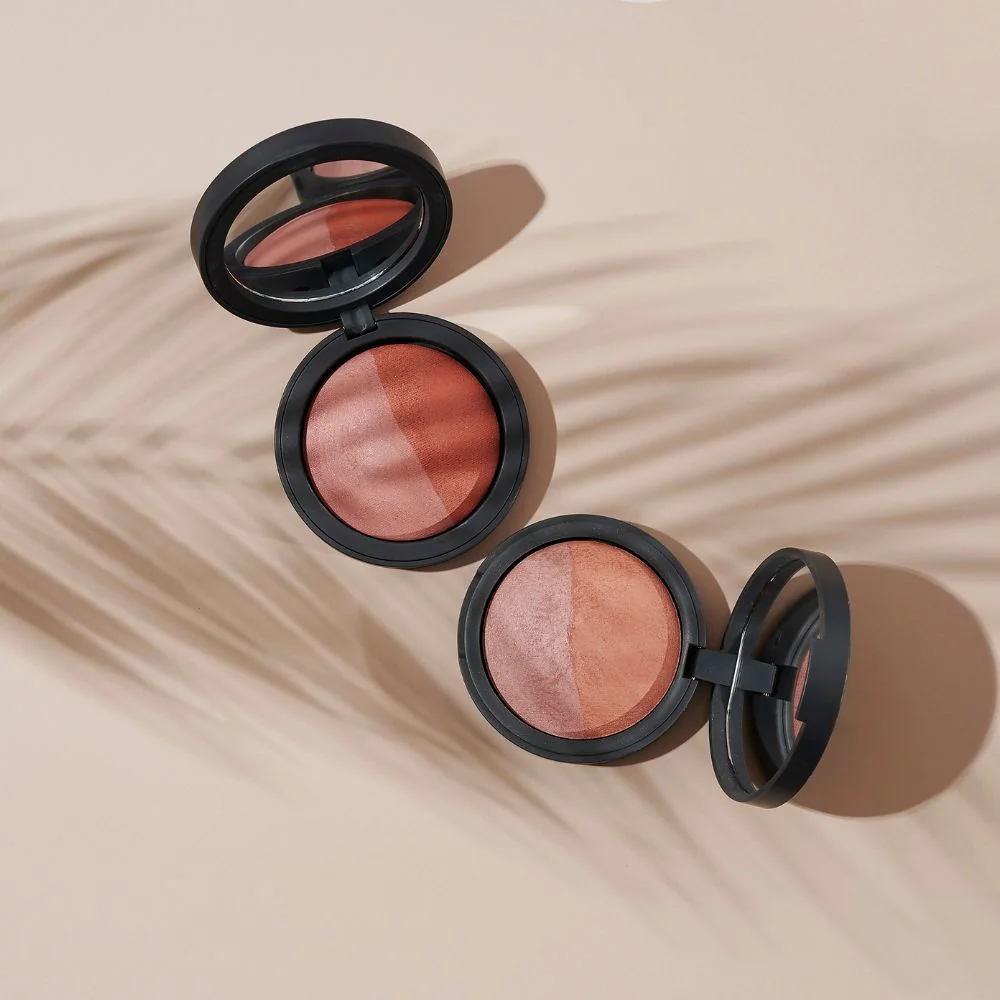 Inika Organic Přírodní zapečená minerální duo tvářenka Burnt Peach 6,5 g