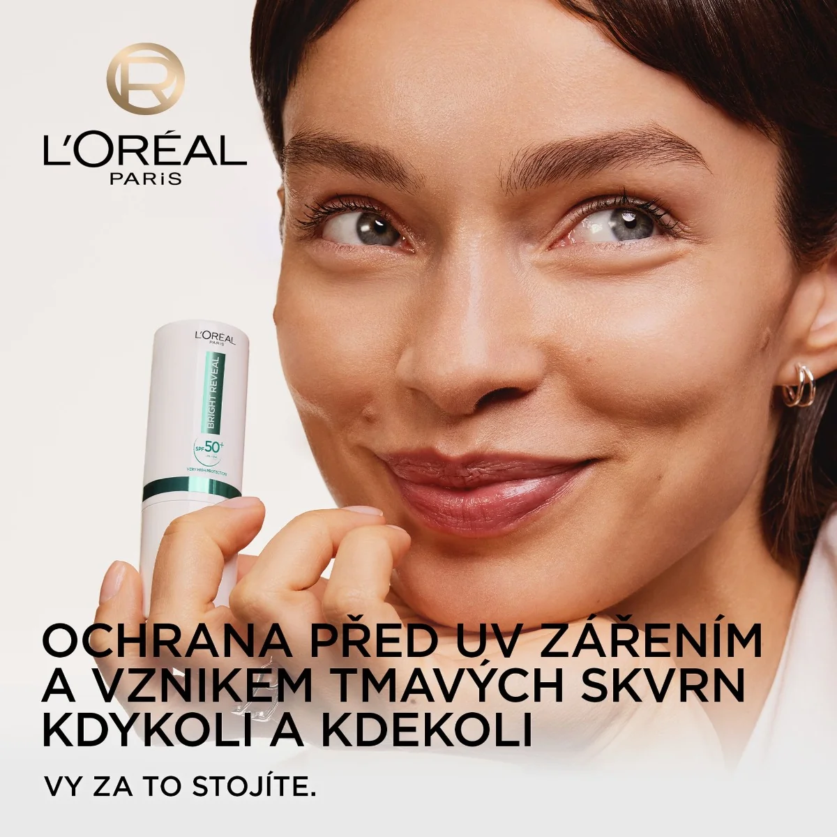 Loréal Paris Bright Reveal Denní UV tyčinka SPF50+ 9 ml